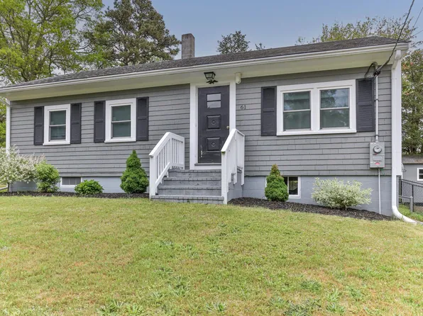 61 Marion Road, Mattapoisett, MA 02739