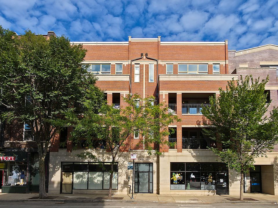 1st image of 2461 N Lincoln Ave APT 2S
