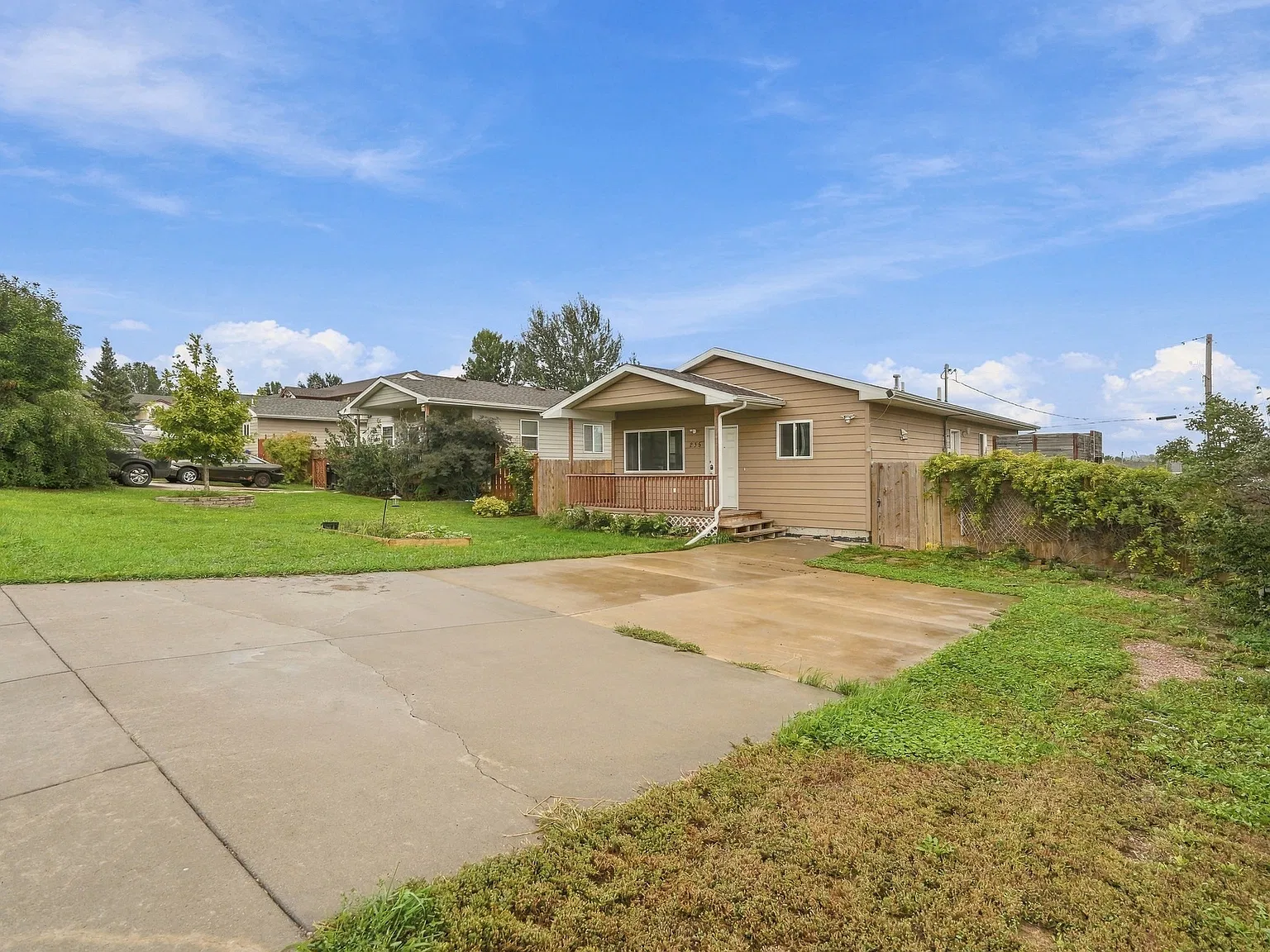 4 bed, 1152 sqft, $1,500 — Photo 4