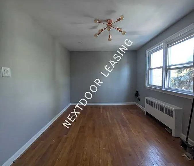 119 Hobart Ave #4M — Photo 5