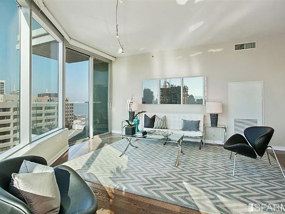 4th image of 301 Main St #25H