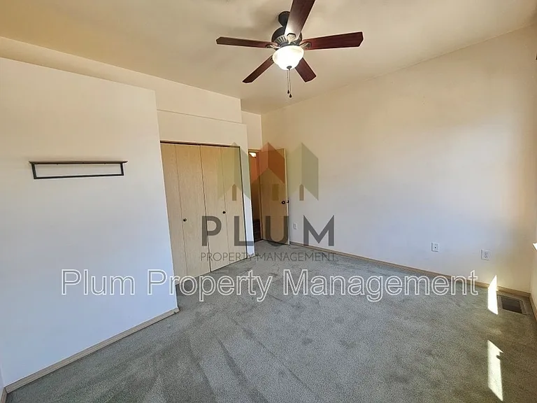 917 Discovery Way — Photo 13