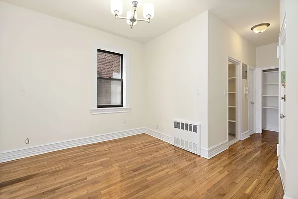 Rented by Compass | media 25