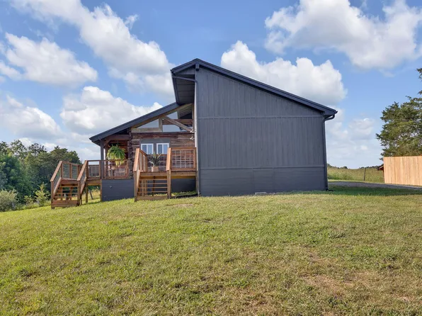 3157 Shackleford Rd, Mosheim, TN 37818