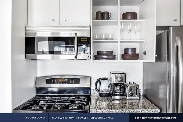 Rented by The Blueground | media 47