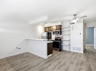 2302 E Side Dr APT 18, Austin, TX 78704