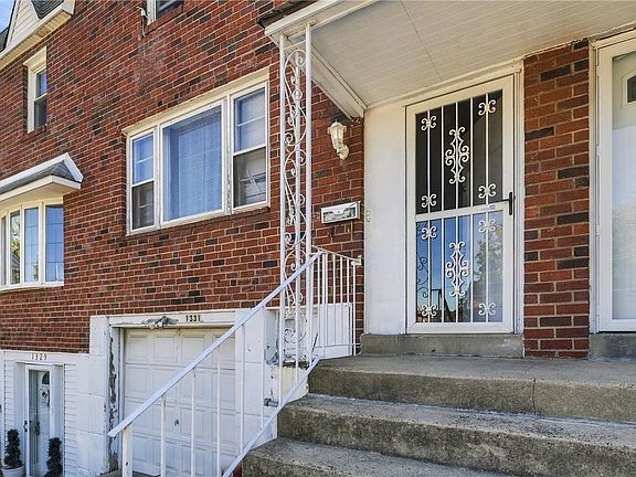 3rd image of 1331 Adair Rd