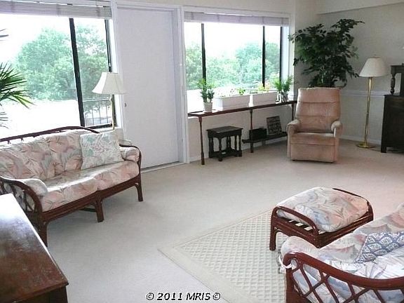 2nd image of 4501 Arlington Blvd APT 604