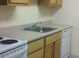 6 Raintree Cir APT G, Brockton, MA 02302