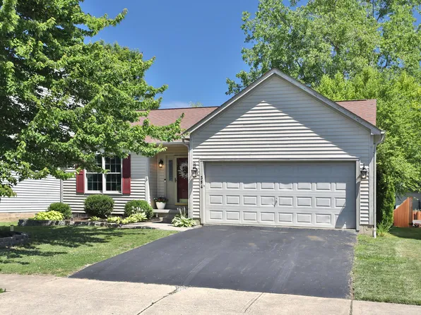 354 Holly Grove Rd, Lewis Center, OH 43035