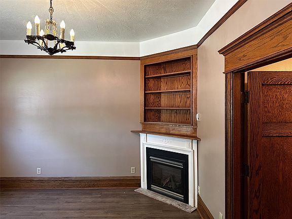 5th image of 500 6th St S