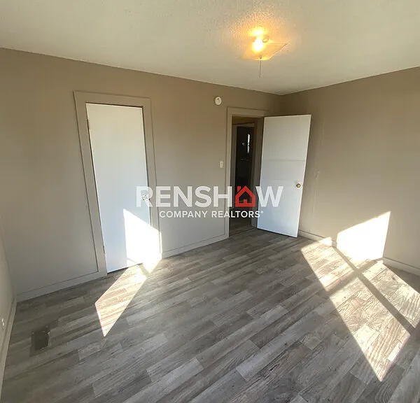 417 Elm St — Photo 7