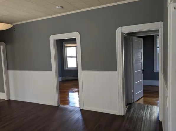 28 Briggs St #1, New Bedford, MA 02740