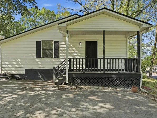 127 Celestial St, Spartanburg, SC 29306