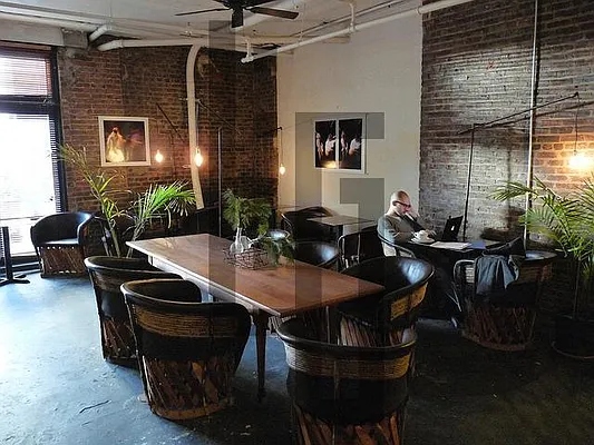 Rented by Loom Group | media 6