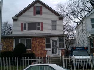 111 Oak St, East Orange, NJ 07018