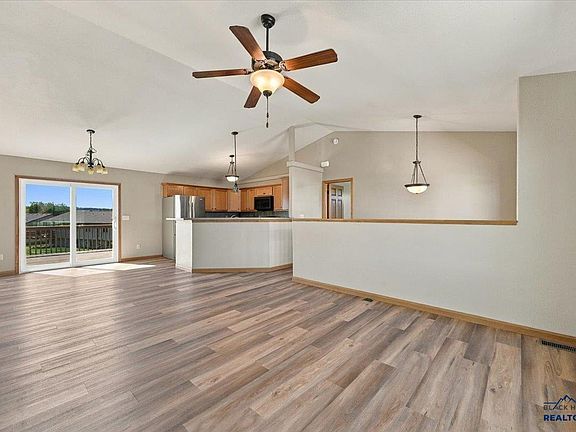 4th image of 4309 Turnberry Rd