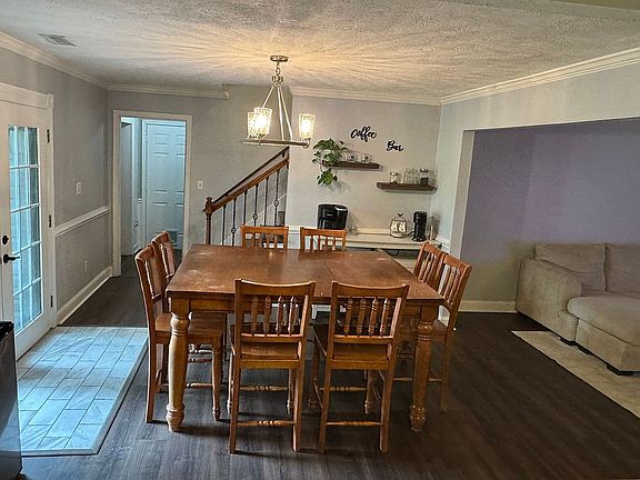 4th image of 523 Kilby Shores Dr