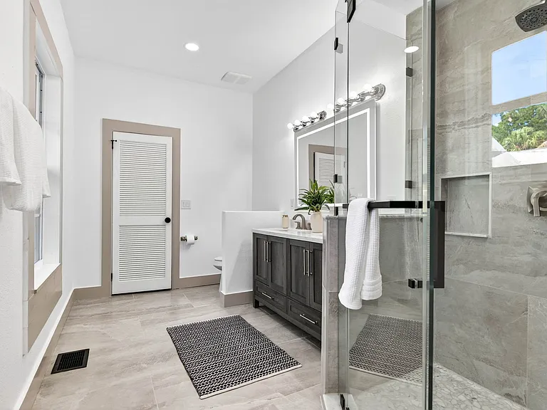 1330 Cherry St NE — Photo 24
