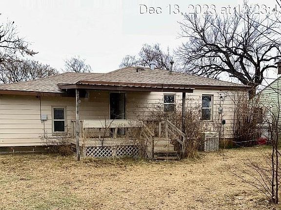 2nd image of 1121 Constantine Dr