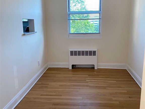 4th image of 11 Schenck Ave APT 3F