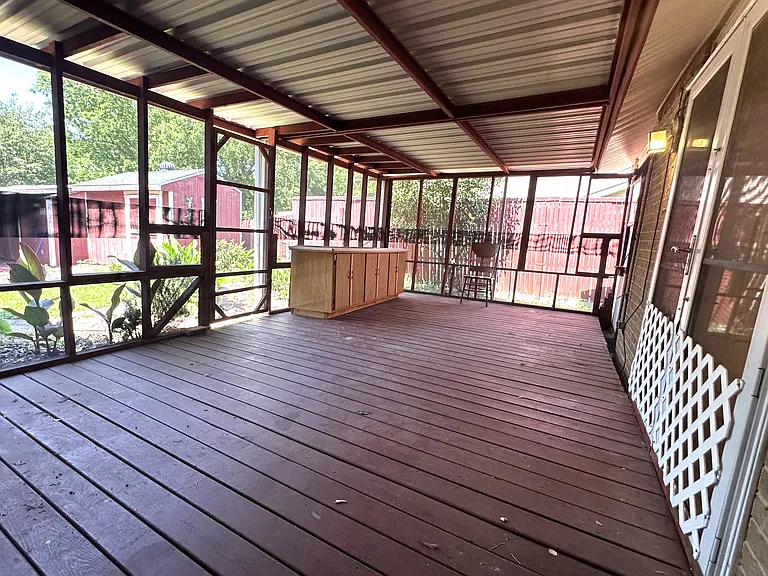 3817 Commonwealth Dr — Photo 14