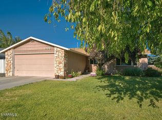 1709 S 66th Ave, Yakima, WA 98908