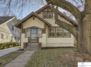 2879 Ida St, Omaha, NE 68112