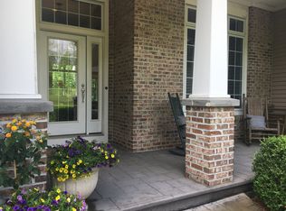 160 Peck Hill Rd, Woodbridge, CT 06525