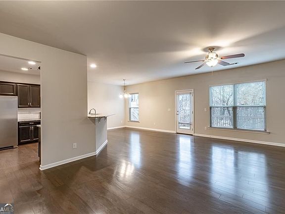 4th image of 309 Hardy Water Dr