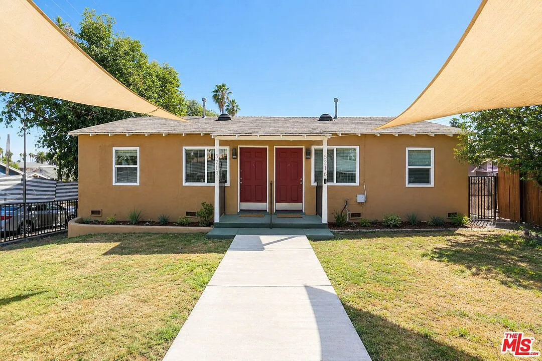 2 bed, 1.0 bath, 625 sqft, $2,350 — Photo 1