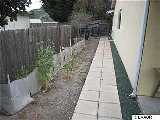 4th image of 901 W Cypress Ave