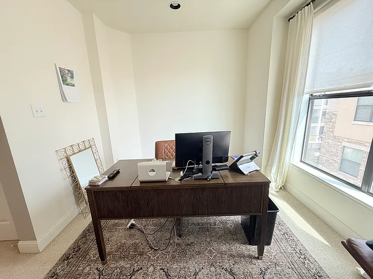 4230 Travis St #8 — Photo 22