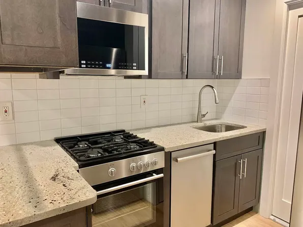 457 West 49th Street image 1 of 4