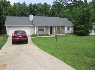 12 Ray Way, Grantville, GA 30220