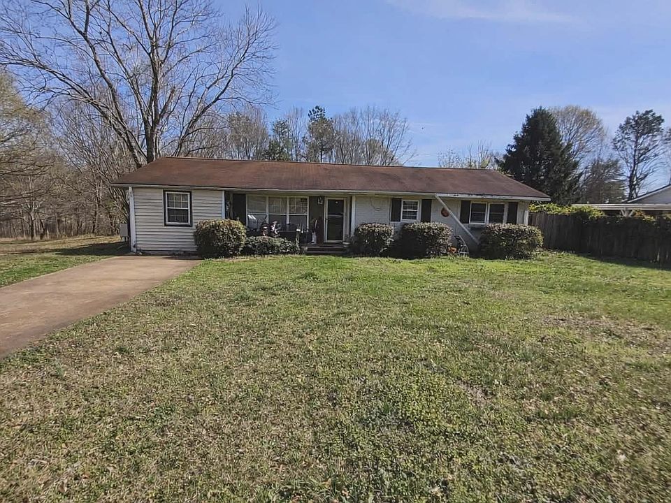 1st image of 221 Norris Rd