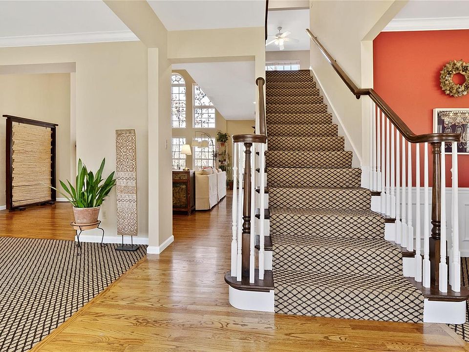 17525 Radcliffe Place Dr, Eureka, MO 63025 Zillow