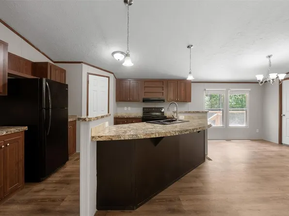 110 Rosewood Ln, Coldspring, TX 77331