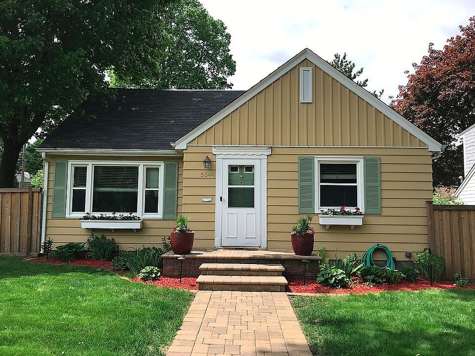 Patio pavers to welcome you