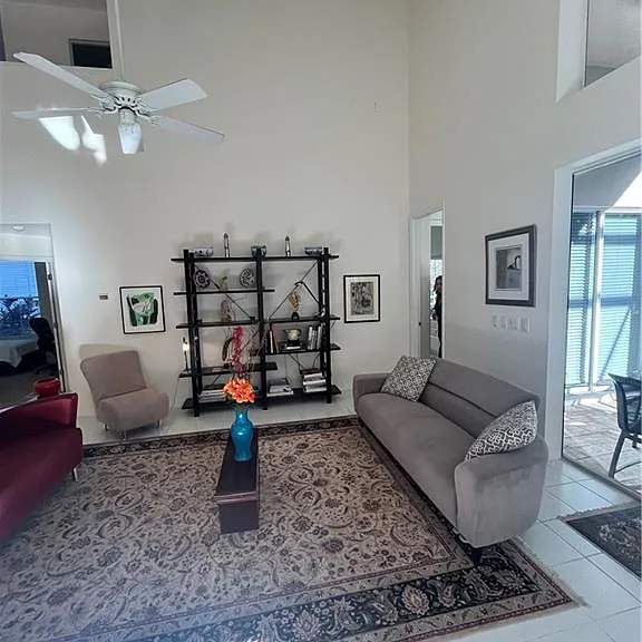8824 Ventura Way — Photo 17