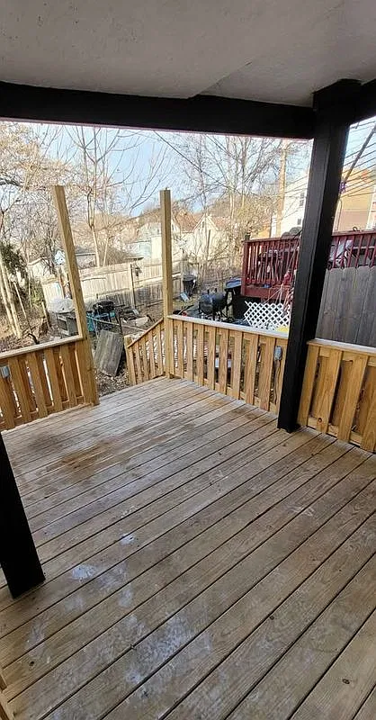 2 bed, 1.5 bath, 2000 sqft, $1,100 — Photo 4