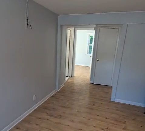 5th image of 632 Cora Pl #2