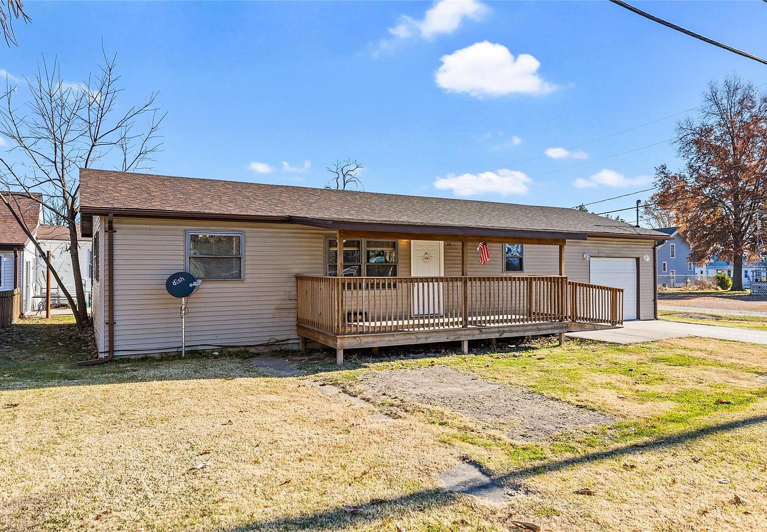 311 N Jersey St, Gillespie, IL 62033 Zillow