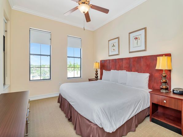 13941 Clubhouse Dr #313