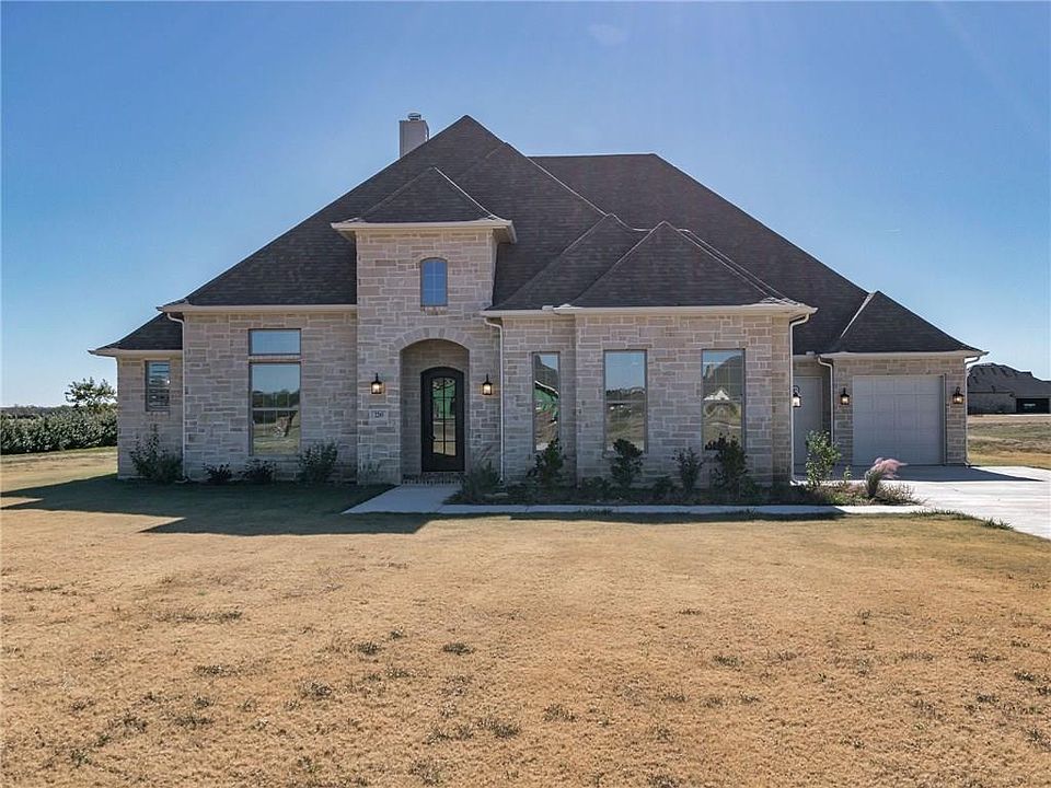 1st image of 2285 Hodges Lake Dr