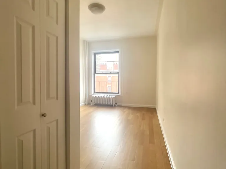 53 W 72nd St #6F — Photo 4