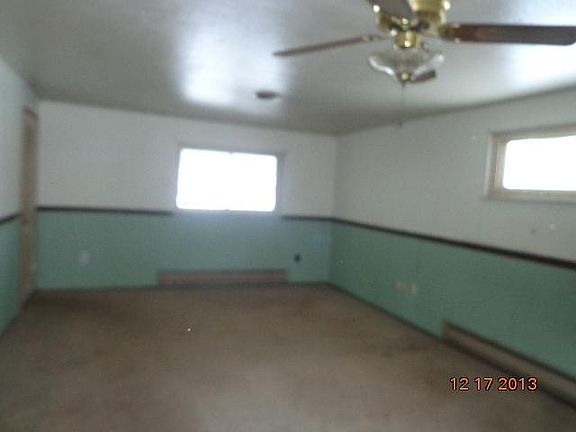 3rd image of 7500 Blackshear Dr