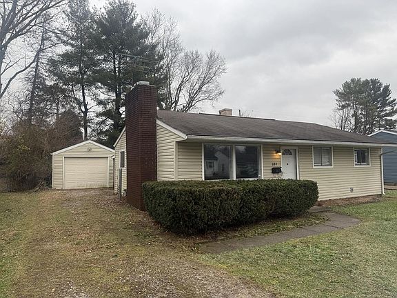 2nd image of 684 Saratoga Ave