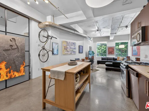 849 S Broadway #203, Los Angeles, CA 90014