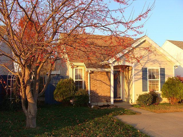 1st image of 2535 Lake Pt